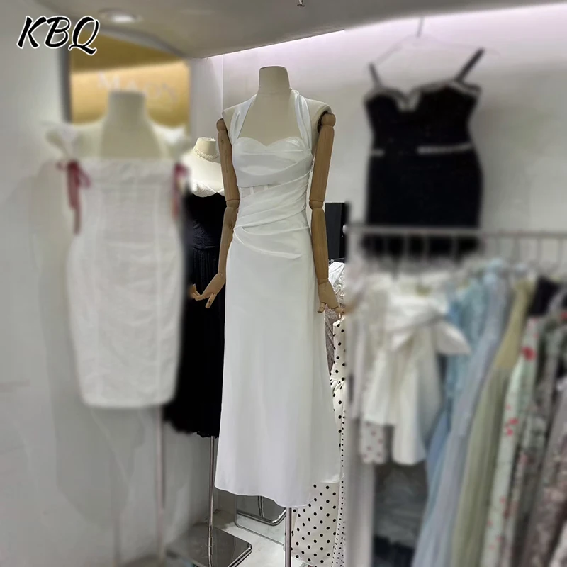 KBQ Solid Spliced Folds Temperament Chic Dress for Women Halter Sleeveless High Waist Elegant Long Dress Female Autumn Style New 
KBQ Solid Spliced Folds Temperament Chic Dress for Women Halter Sleeveless High Waist Elegant Long Dress Female Autumn Style New