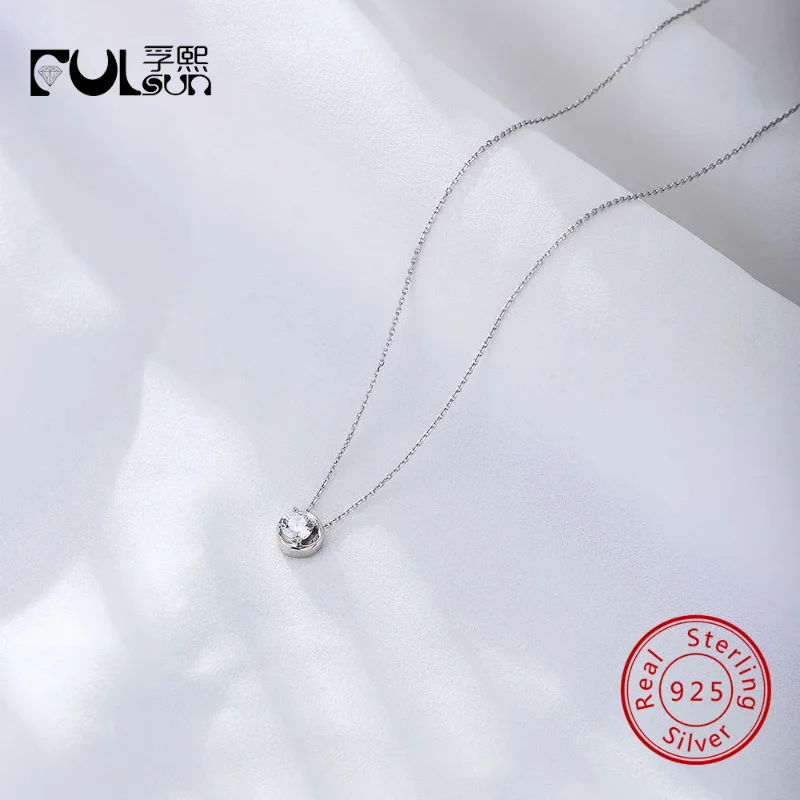 925 Sterling Silver 14K Gold Plated Twisted Bezel Single Round Clear CZ Solitaire Pendant Necklace Women Dainty Jewelry
925 Sterling Silver 14K Gold Plated Twisted Bezel Single Round Clear CZ Solitaire Pendant Necklace Women Dainty Jewelry