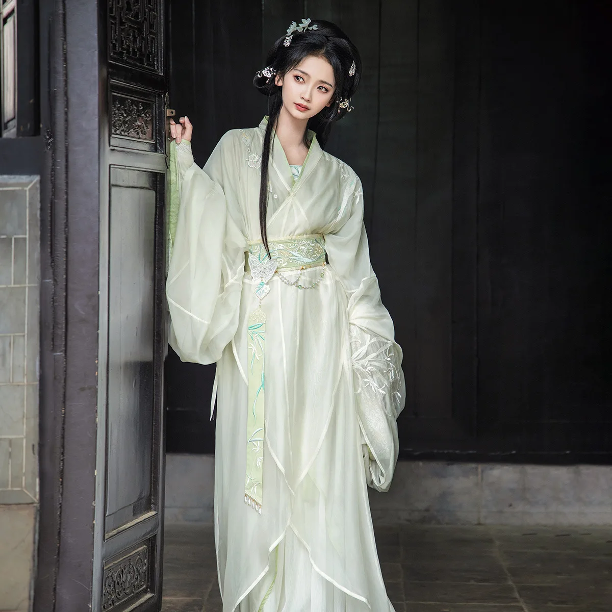 Hanfu женская китайская стильная сказочная внешняя прямая юбка внутренняя прямая юбка поясная юбка на подтяжках Ru юбка
Hanfu женская китайская стильная сказочная внешняя прямая юбка внутренняя прямая юбка поясная юбка на подтяжках Ru юбка