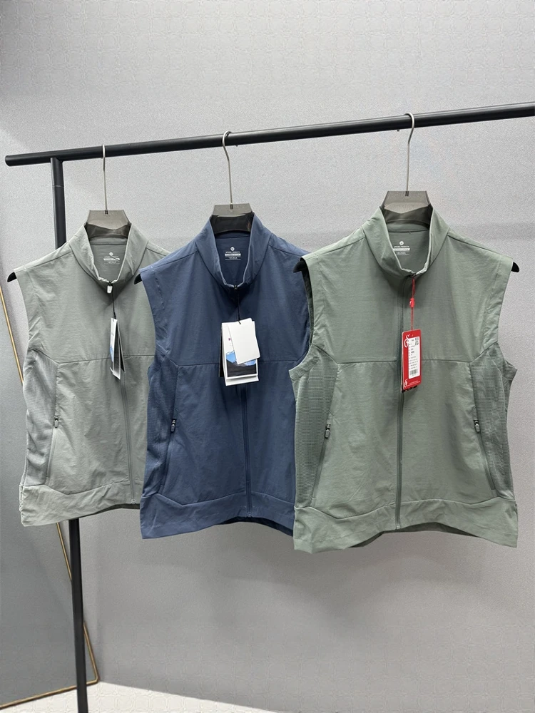 Мужской функциональный дышащий тонкий жилет для активного отдыха, весенне-летний повседневный жилет с воротником-стойкой, легкая куртка для езды
Мужской функциональный дышащий тонкий жилет для активного отдыха, весенне-летний повседневный жилет с воротником-стойкой, легкая куртка для езды