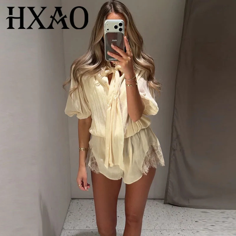HXAO Lace Bodysuit Women Off White Short Jumpsuit With Bow Ties Puff Short-Sleeved Button Playsuit Summer Casual Baggy Rompers
HXAO Lace Bodysuit Women Off White Short Jumpsuit With Bow Ties Puff Short-Sleeved Button Playsuit Summer Casual Baggy Rompers