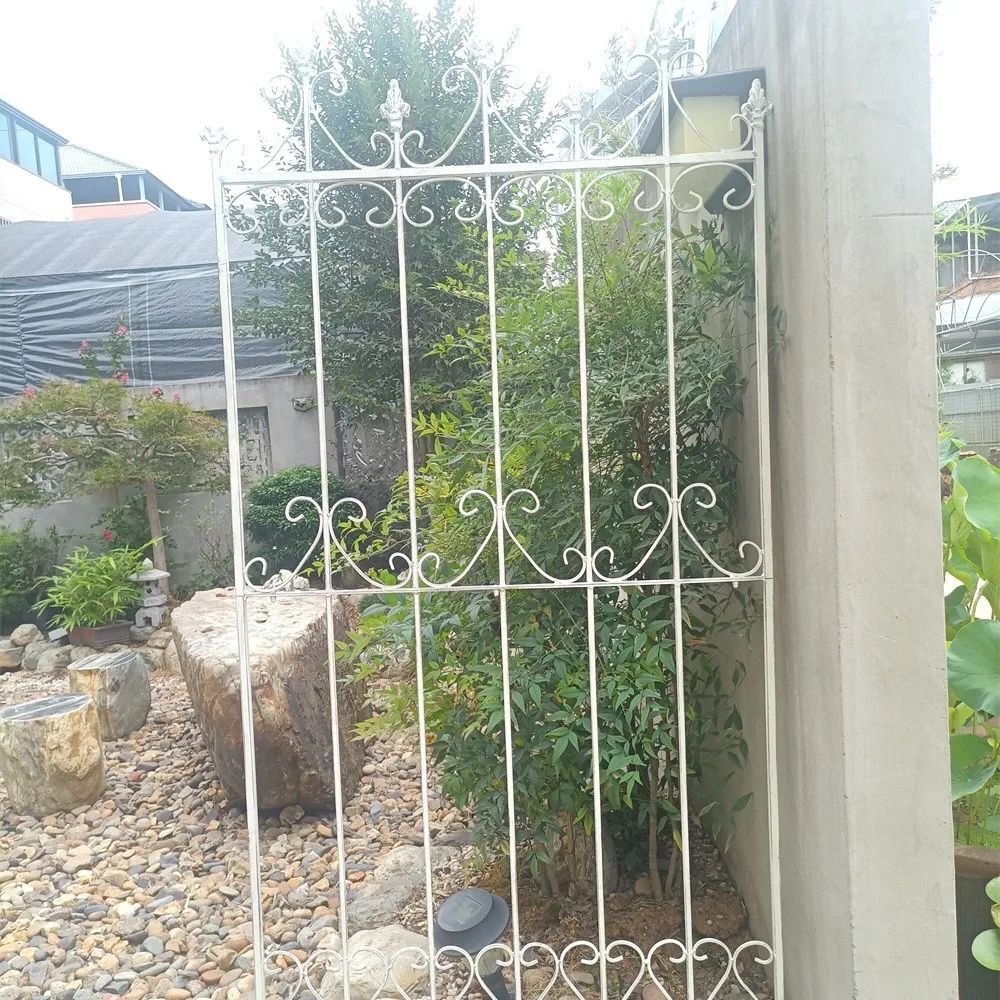 Factory Direct 2026 Top RatedForeign trade original order Amazon popular villa courtyard wrought iron spear fence climbing vine
Factory Direct 2026 Top RatedForeign trade original order Amazon popular villa courtyard wrought iron spear fence climbing vine
