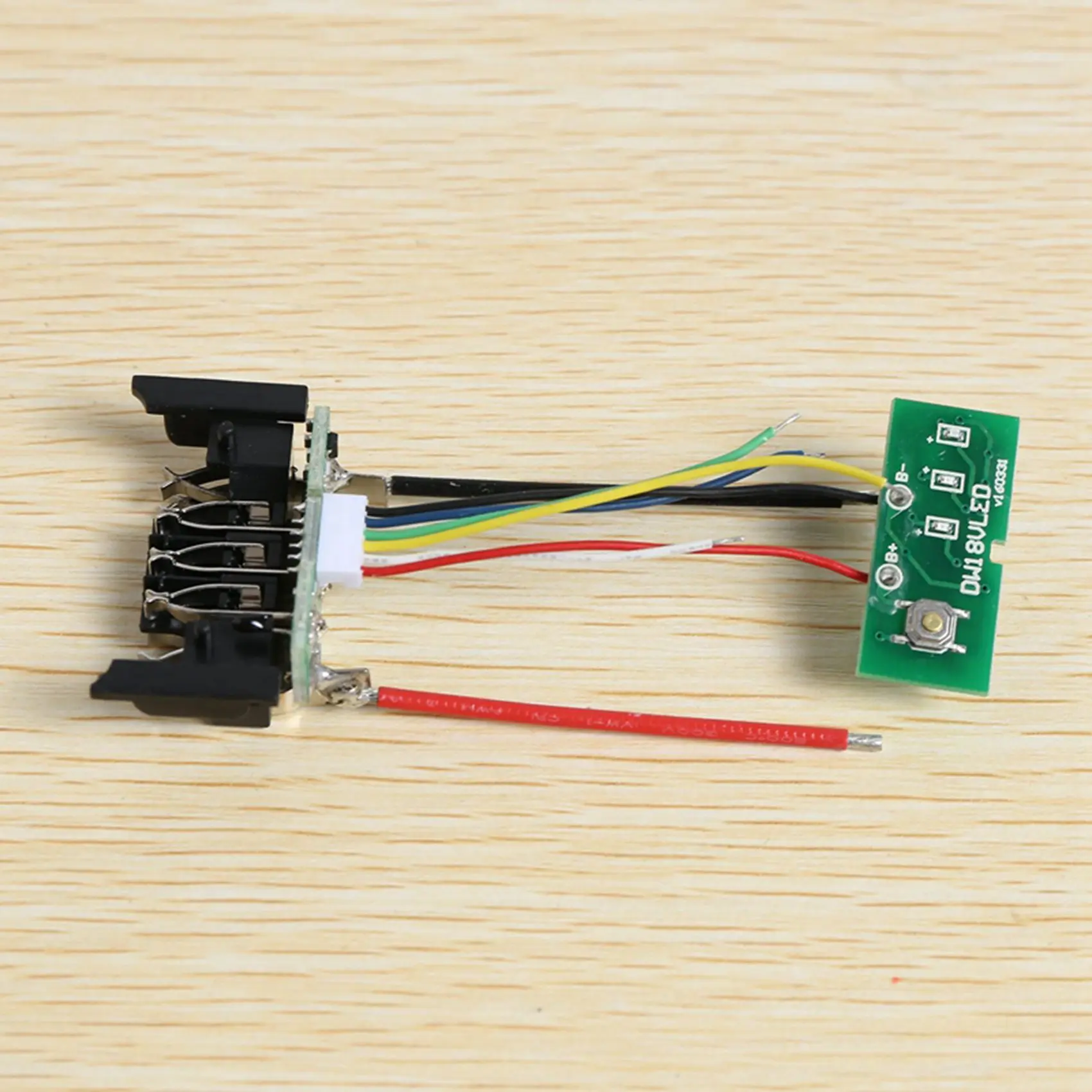 AA91 10 шт. DCB200 18 В 21 В литий-ионный аккумулятор PCB плата защиты от зарядки для Dewalt
AA91 10 шт. DCB200 18 В 21 В литий-ионный аккумулятор PCB плата защиты от зарядки для Dewalt