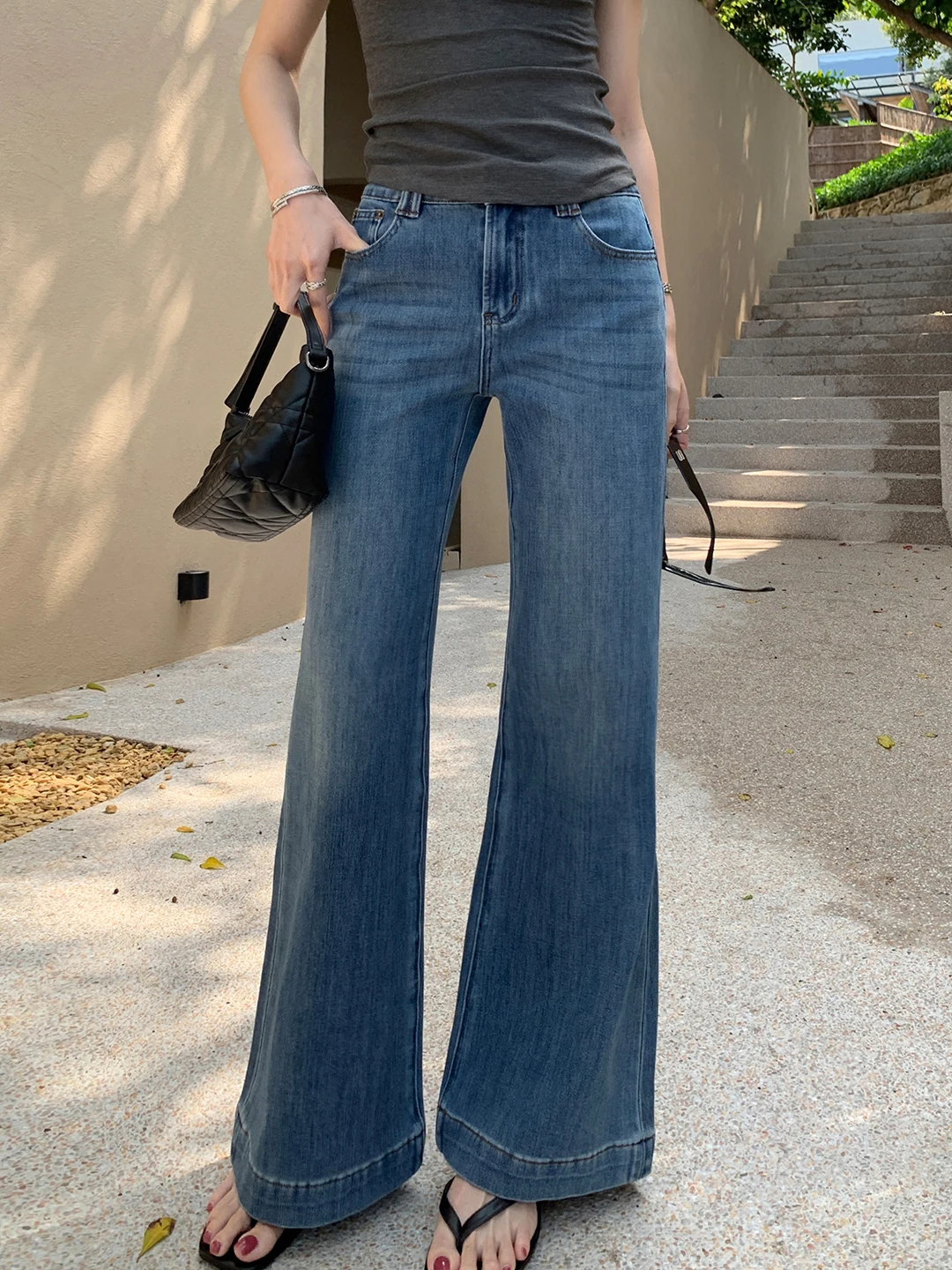 Classic Vintage High Waist Skinny Jeans Women's High Elastic Slimming Flared Long Trousers Casual Style Water Washed Cotton
Classic Vintage High Waist Skinny Jeans Women's High Elastic Slimming Flared Long Trousers Casual Style Water Washed Cotton