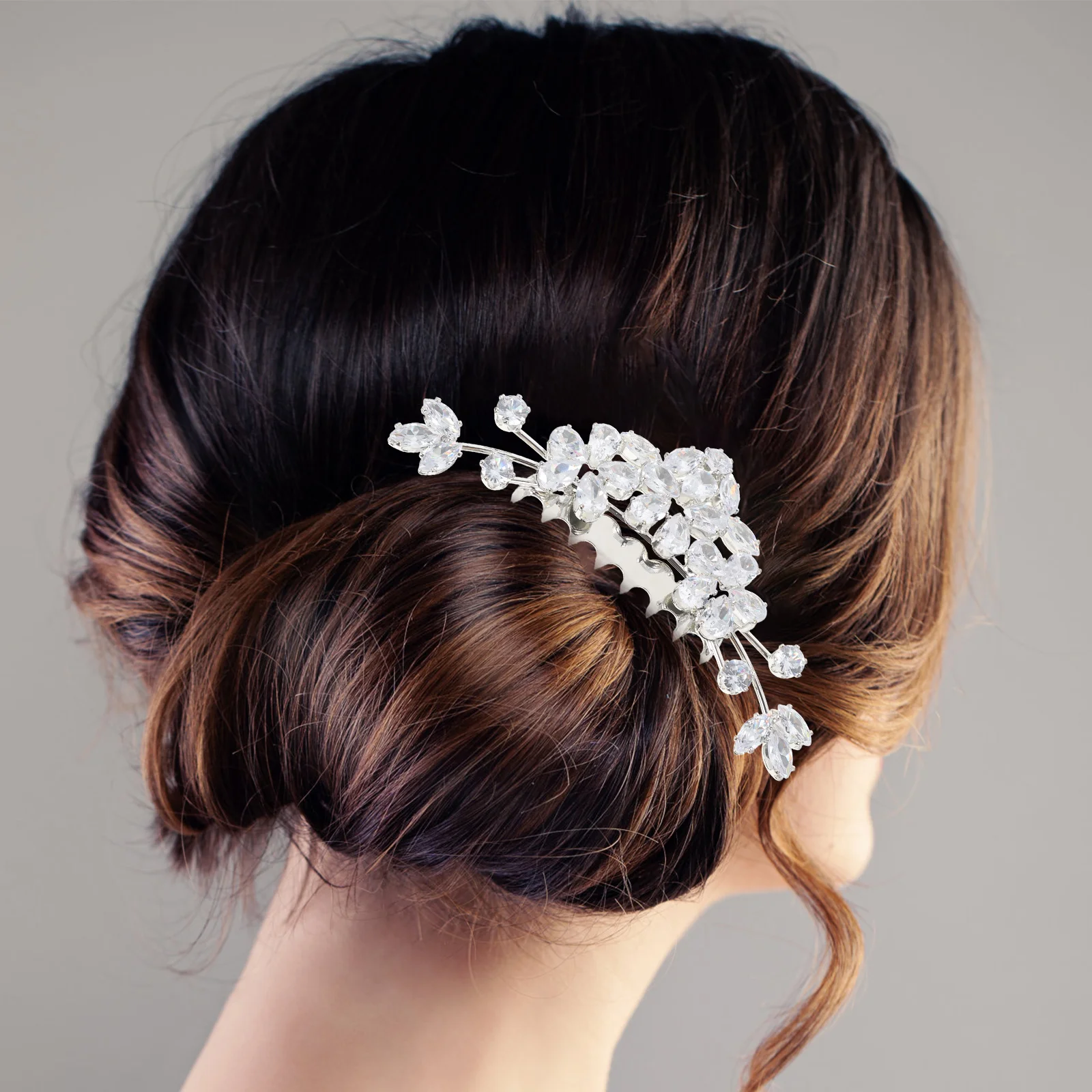 Rhinestone Hair Combs Crystal Wedding Accessories Bridal Headpiece Lightweight Comfortable Elegant Charm Formal Occasions 
Rhinestone Hair Combs Crystal Wedding Accessories Bridal Headpiece Lightweight Comfortable Elegant Charm Formal Occasions