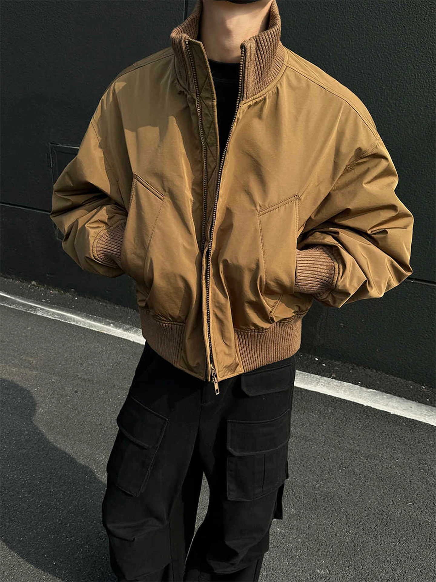 Cleanfit American Sle Tee-Proof Stand Collar Men's down Jaet Winter Thiened White Du Feather Flight Jaet Coat
Cleanfit American Sle Tee-Proof Stand Collar Men's down Jaet Winter Thiened White Du Feather Flight Jaet Coat