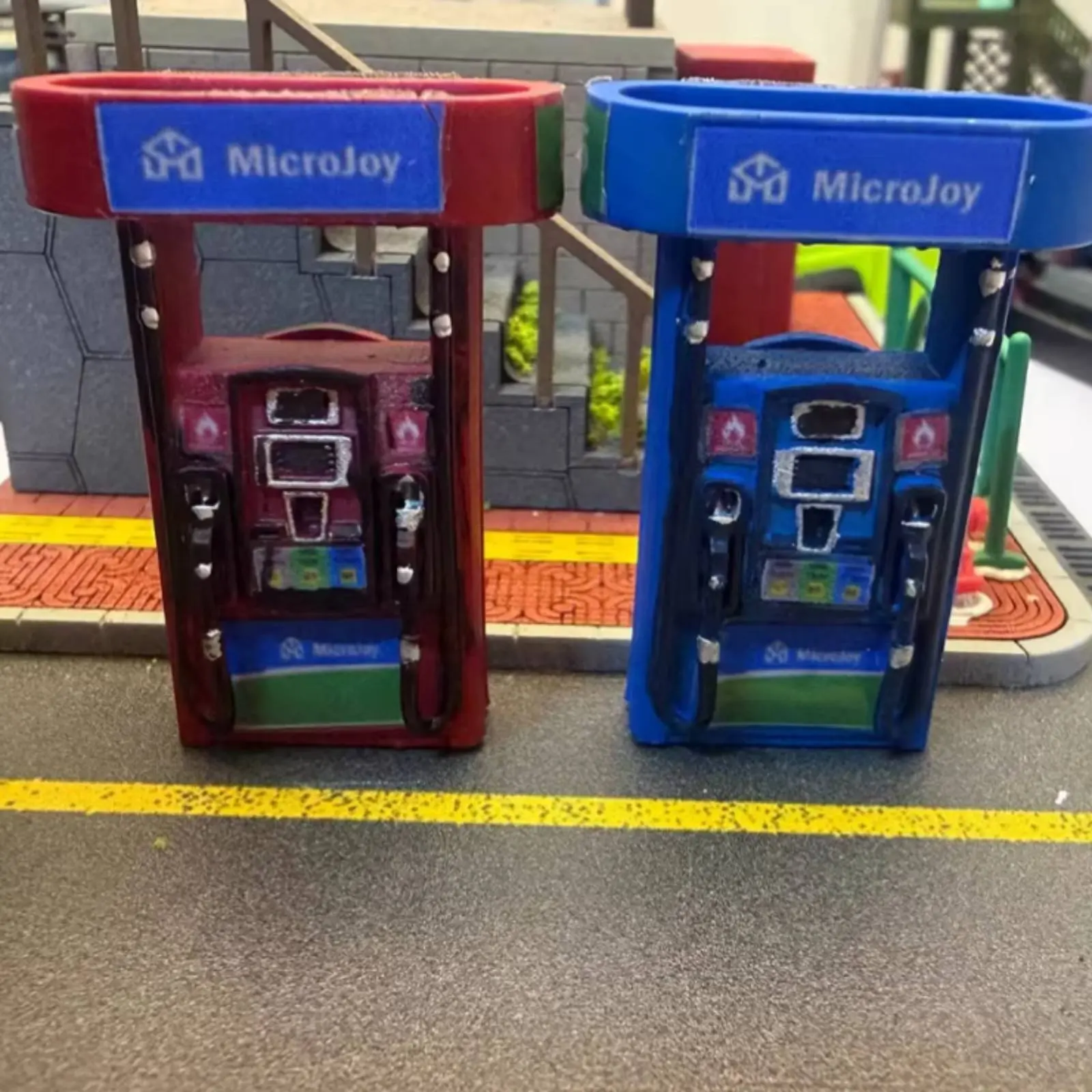 1:64 Scale Gas Pump Detailed Miniatures 1:64 Scale Gas Station Model Miniature Petroleum Dispenser Resin Material
1:64 Scale Gas Pump Detailed Miniatures 1:64 Scale Gas Station Model Miniature Petroleum Dispenser Resin Material