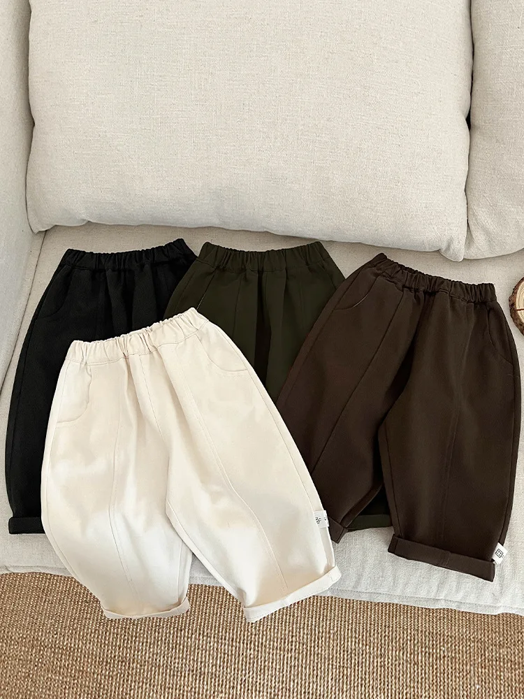 Весенне-осенние хлопковые однотонные свободные штаны в стиле ретро для маленьких мальчиков и девочек, детские уличные брюки, детская одежда, низ от 0 до 4 лет
Весенне-осенние хлопковые однотонные свободные штаны в стиле ретро для маленьких мальчиков и девочек, детские уличные брюки, детская одежда, низ от 0 до 4 лет