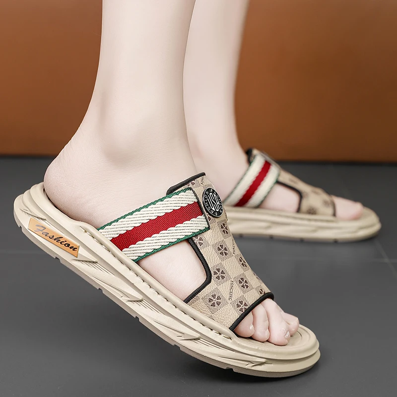 Comfortable Flat Summer Slippers for Men Women Anti Slip Bottom Casual Student Outdoor Daily Footwear
Comfortable Flat Summer Slippers for Men Women Anti Slip Bottom Casual Student Outdoor Daily Footwear