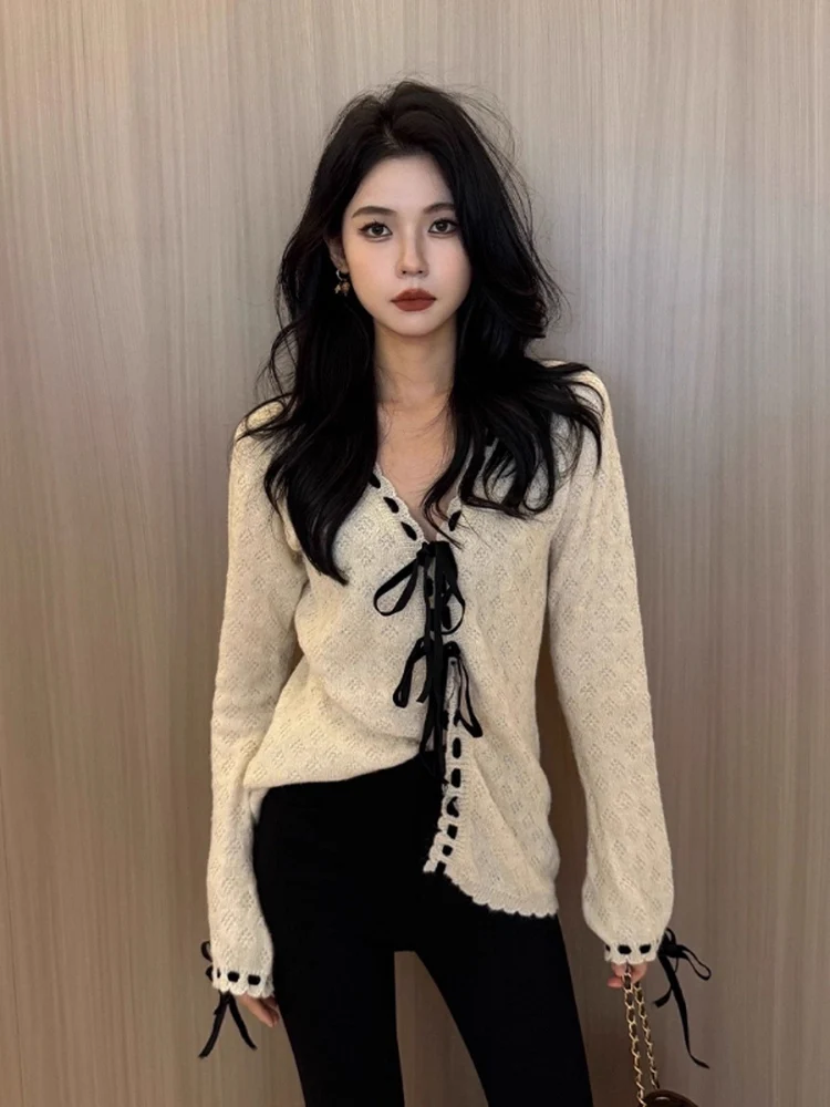 Women's Knitted Waist-Cinching Sweater Coat Lazy Sle Outerwear Rope Design Autumn New Faion Soft And Comfortable Top
Women's Knitted Waist-Cinching Sweater Coat Lazy Sle Outerwear Rope Design Autumn New Faion Soft And Comfortable Top