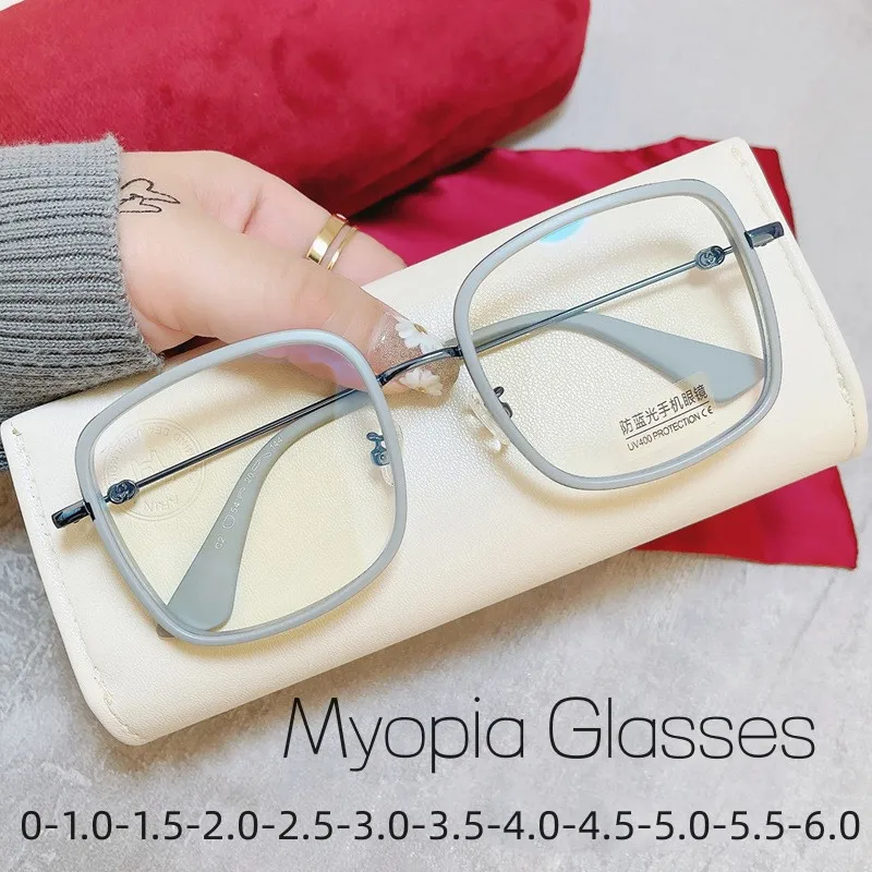 New Stylish Finished Myopia Glasses Men Women Square Anti-blue Light Eyeglasses Luxury Oversized Near Sight Eyewear for Ladies
New Stylish Finished Myopia Glasses Men Women Square Anti-blue Light Eyeglasses Luxury Oversized Near Sight Eyewear for Ladies