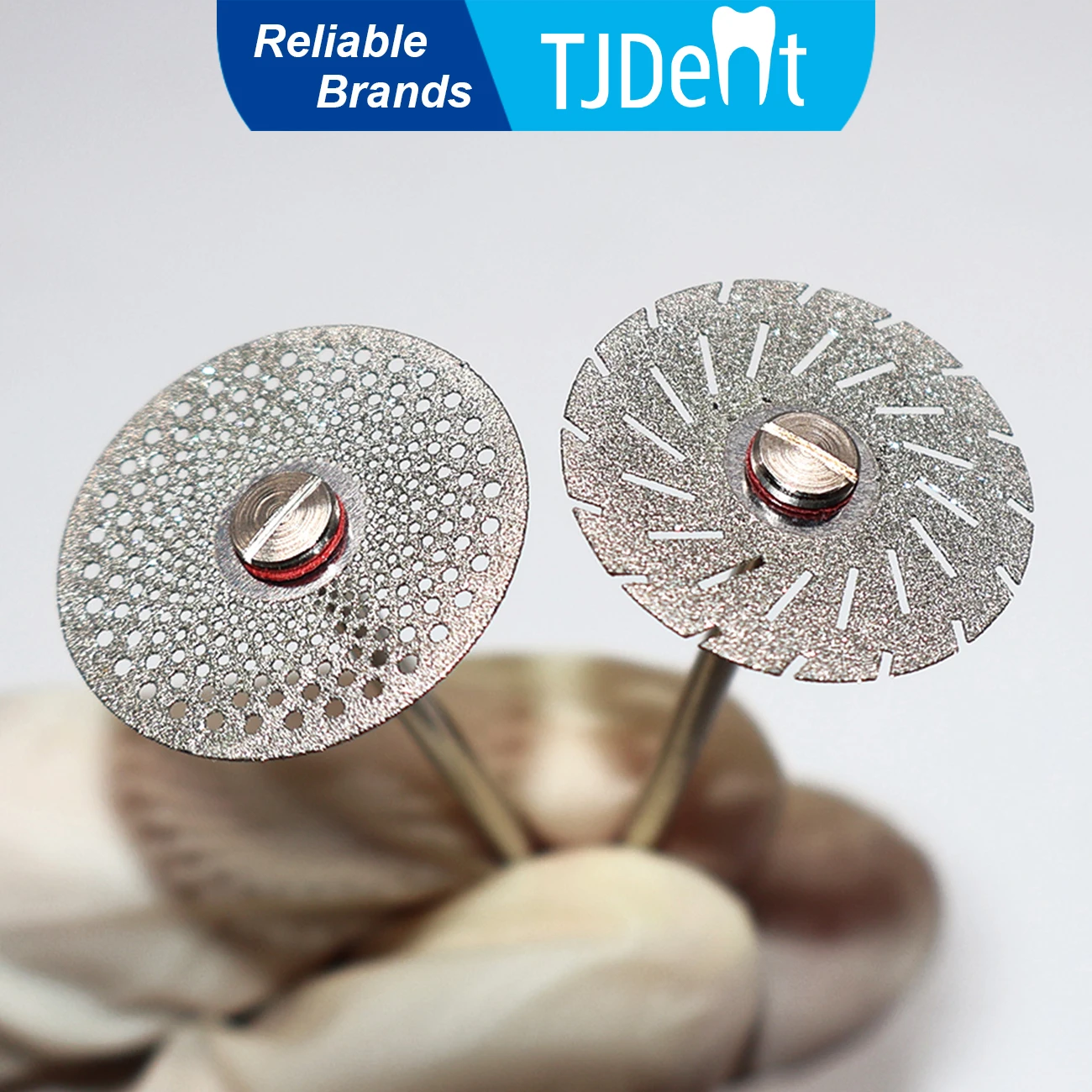 TJDent 5pcs Dental Diamond Disc Polishing Disks 0.25mm Double Side Coating Disk Dentistry Lab Rotary Cutting Tool Accessories
TJDent 5pcs Dental Diamond Disc Polishing Disks 0.25mm Double Side Coating Disk Dentistry Lab Rotary Cutting Tool Accessories