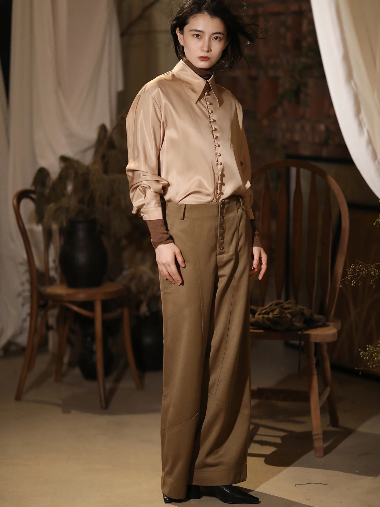 Ele Olive Brown Woolen Casual Pants Clex Crtsmanip High Waist Wide Leg Pants for Men And Women by Ninth Cloud
Ele Olive Brown Woolen Casual Pants Clex Crtsmanip High Waist Wide Leg Pants for Men And Women by Ninth Cloud