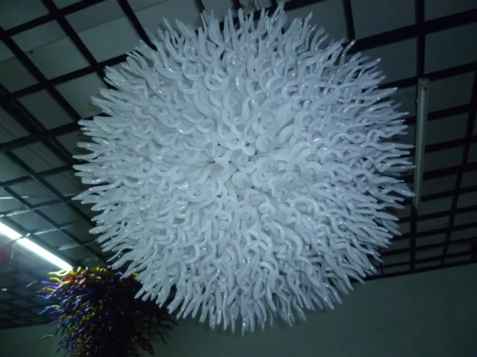 Hand Blown Glass Chandelier Light Fixture Round Shape White Glass Suspension Pendant Lamps
Hand Blown Glass Chandelier Light Fixture Round Shape White Glass Suspension Pendant Lamps