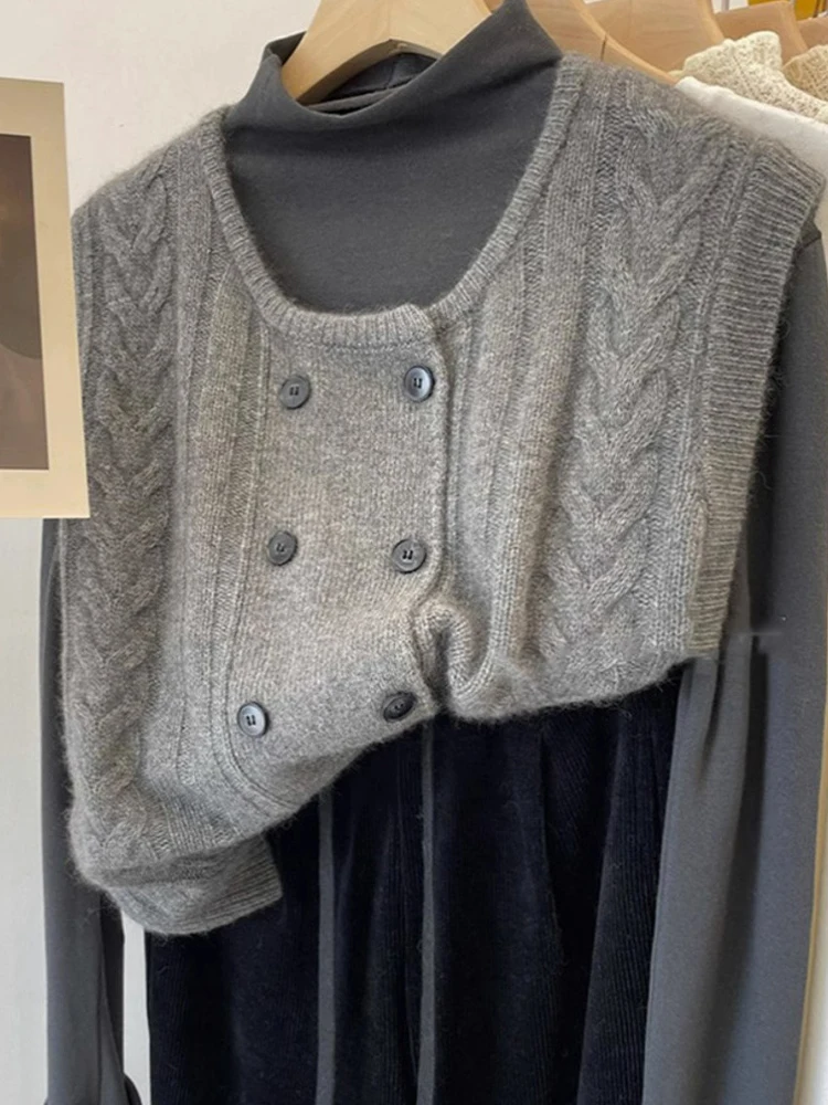 Autumn Winter Loose Knitted Sweater Vest Women's Double Button Svel round Ne Twist Knitwear Comfortable Commute Sle
Autumn Winter Loose Knitted Sweater Vest Women's Double Button Svel round Ne Twist Knitwear Comfortable Commute Sle