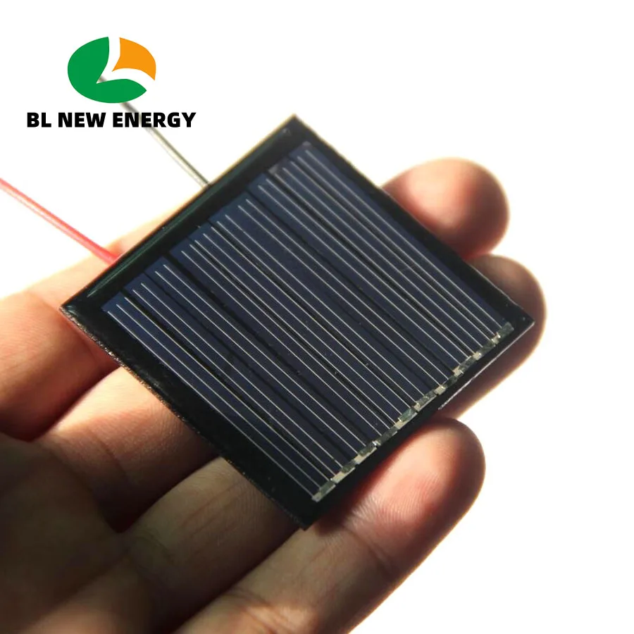10Pcs/Lot 0.25W Mini Small Solar Panel for DIY Garden LED Light 45x45MM Solar Panels PV Module Sun Energy Solar Cells Ploy Plate
10Pcs/Lot 0.25W Mini Small Solar Panel for DIY Garden LED Light 45x45MM Solar Panels PV Module Sun Energy Solar Cells Ploy Plate