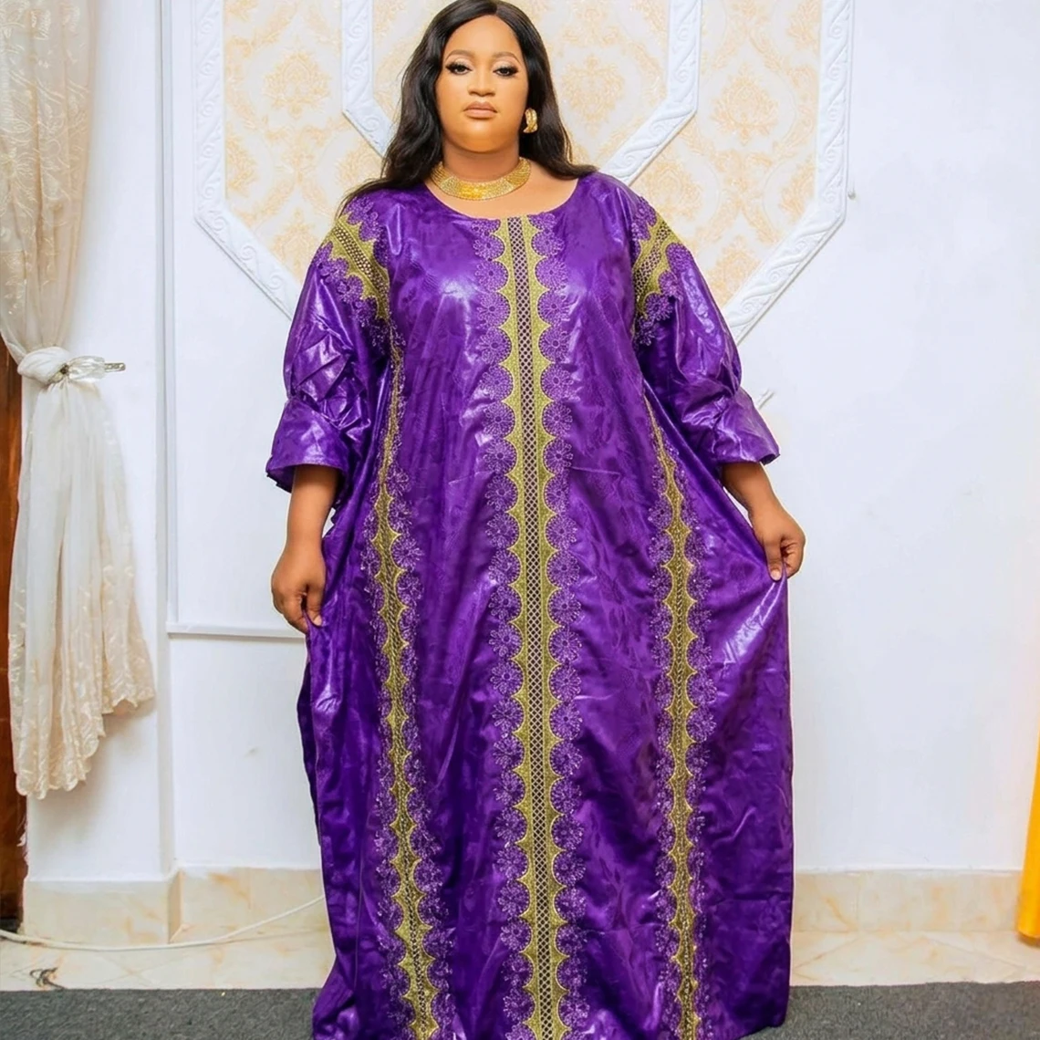 Purple African Women Bazin Riche Boubou Dress Green Original Nigeria Basin Rich Brocade Wedding Party Dashiki Robe
Purple African Women Bazin Riche Boubou Dress Green Original Nigeria Basin Rich Brocade Wedding Party Dashiki Robe