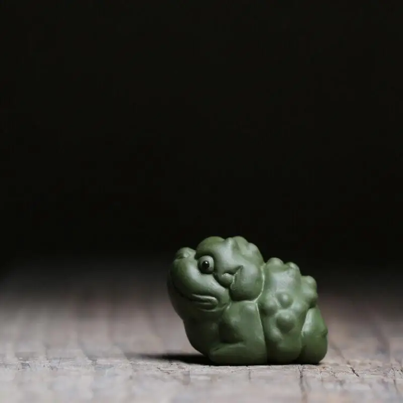 Chinese Zisha Purple Clay Tea Pet Frog Statue Small Size Green Clay Tea Play New
Chinese Zisha Purple Clay Tea Pet Frog Statue Small Size Green Clay Tea Play New