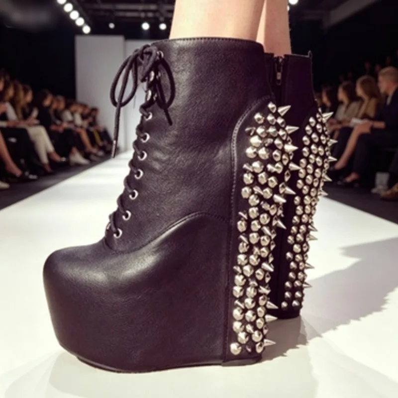 Punk Style Studded Rivets Ankle Boots Black Matte Leather Lace-up Round Toe Height Increasing Ridding Short Booties
Punk Style Studded Rivets Ankle Boots Black Matte Leather Lace-up Round Toe Height Increasing Ridding Short Booties