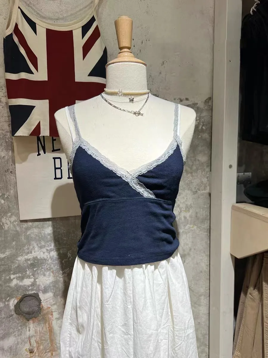 Sexy Navy Lace Patchwork V-neck Tank Tops Women New Cotton Streetwear Fairycore Slim Camisole Female Cute Vintage Y2K Crop Vests
Sexy Navy Lace Patchwork V-neck Tank Tops Women New Cotton Streetwear Fairycore Slim Camisole Female Cute Vintage Y2K Crop Vests