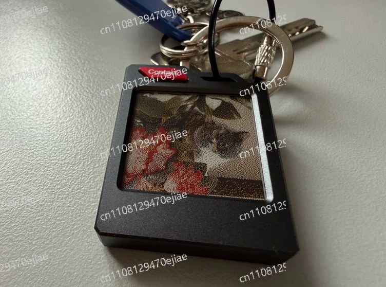 Personalized DIY E-Ink Screen Keychain with Passive NFC Tag - Anti-Lost Luggage Pendant,Smart Electronic Name Tag & Customizable
Personalized DIY E-Ink Screen Keychain with Passive NFC Tag - Anti-Lost Luggage Pendant,Smart Electronic Name Tag & Customizable