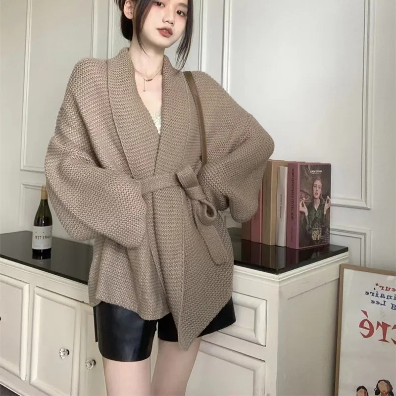 Gidyq Women Cardigan Sweater Autumn Korean Fashion Bandage Loose Knitted Coats Casual Female All Match Long Sleeve Jacket New
Gidyq Women Cardigan Sweater Autumn Korean Fashion Bandage Loose Knitted Coats Casual Female All Match Long Sleeve Jacket New