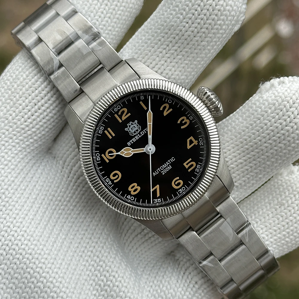 STEELDIVE Men Pilot Watch 39MM Military Automatic Mechanical Wristwatch Diver 20ATM Waterproof Luminous Sapphire NH35 Coin Bezel
STEELDIVE Men Pilot Watch 39MM Military Automatic Mechanical Wristwatch Diver 20ATM Waterproof Luminous Sapphire NH35 Coin Bezel