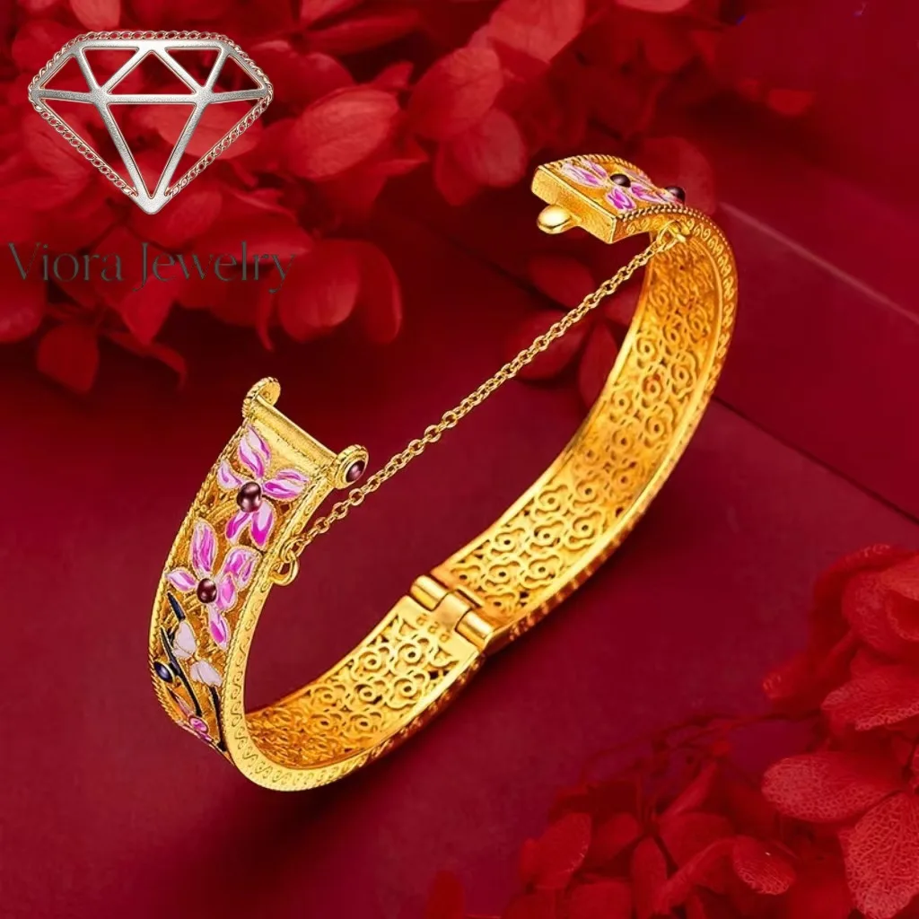 Viora Jewelry Clasp Orchid Enamel Bangle Women 24K Gold AU999 - Bold size, understated enamel orchid, luxury 24K quality
Viora Jewelry Clasp Orchid Enamel Bangle Women 24K Gold AU999 - Bold size, understated enamel orchid, luxury 24K quality
