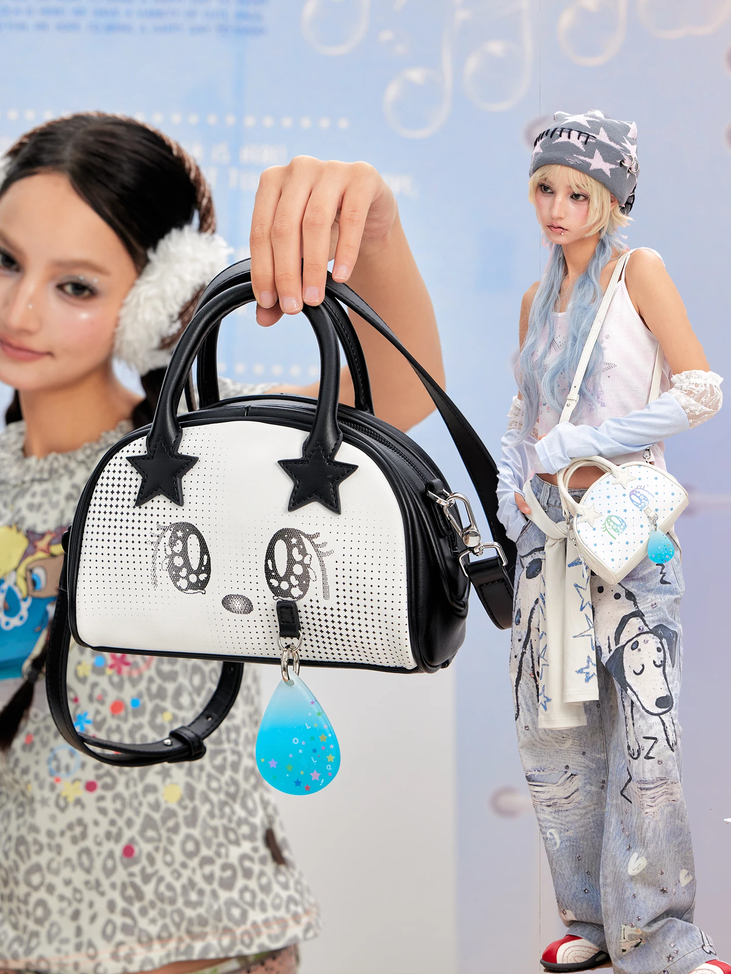 Design Large Capacity Floral Print Crossbody Bag Single Shoulder Bag for Youth Autumn Winter Fashion Korean Style Bag
Design Large Capacity Floral Print Crossbody Bag Single Shoulder Bag for Youth Autumn Winter Fashion Korean Style Bag