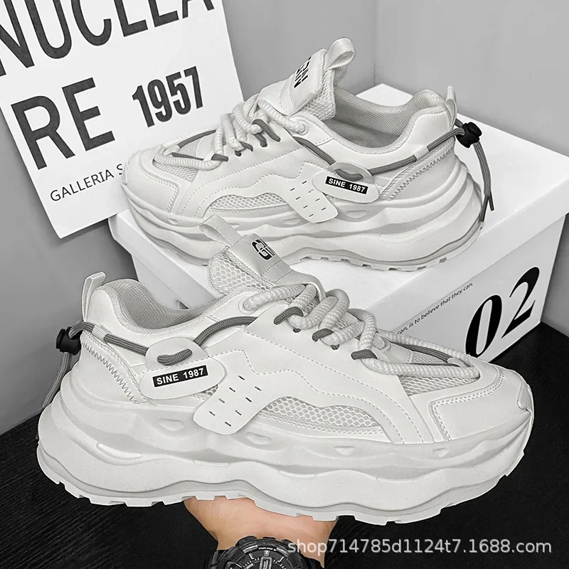 Men's sports mesh leather platform casual add vulcanized light running shoes
Men's sports mesh leather platform casual add vulcanized light running shoes