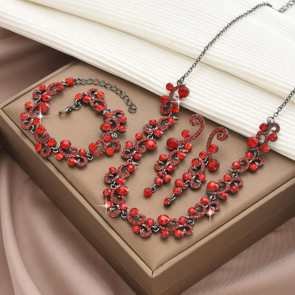 Bridal Bracelet Rhinestone Jewelry Set Crystal Shining Necklace Earrings Set Luxury Exquisite Rhinestone Necklace Set Women
Bridal Bracelet Rhinestone Jewelry Set Crystal Shining Necklace Earrings Set Luxury Exquisite Rhinestone Necklace Set Women