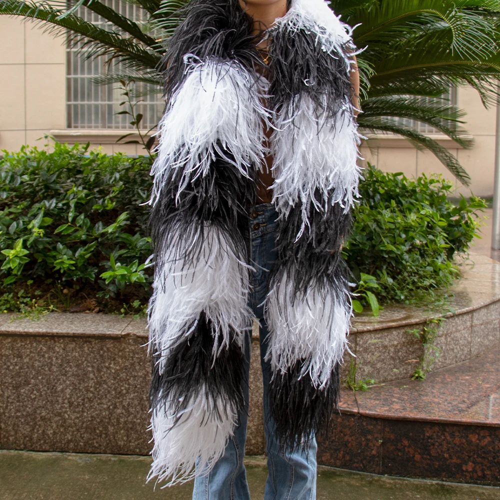 2Meter/lot Luxury Black & White Ostrich Feather Boa 20Ply Thickness Fluffy Feather Scarf for Festival Clothes Sewing Shawl Decor
2Meter/lot Luxury Black & White Ostrich Feather Boa 20Ply Thickness Fluffy Feather Scarf for Festival Clothes Sewing Shawl Decor
