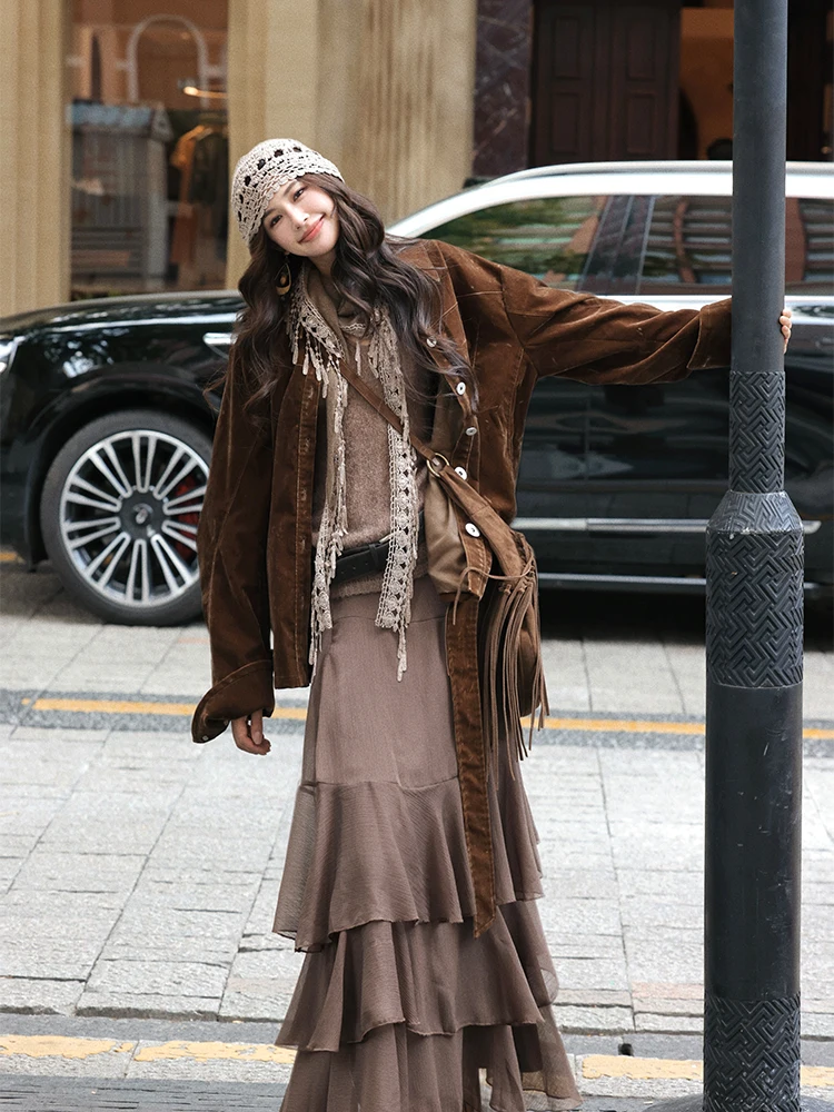 AZure винтажный бархатный квадратный воротник средней длины, приятный для похудения, женский модный осенний длинный свеч на пуговицах
AZure винтажный бархатный квадратный воротник средней длины, приятный для похудения, женский модный осенний длинный свеч на пуговицах