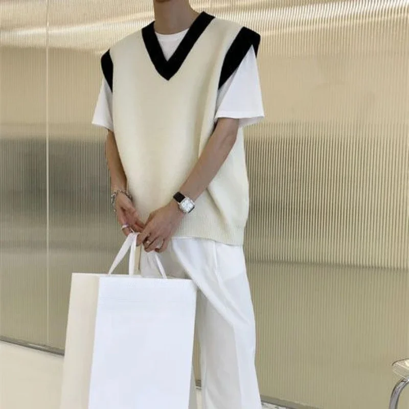 White Striped Knitted Sweaters =Men Vest V Neck Man Clothes Sleeveless Waistcoat Thick Winter Old Cotton Wholesale Sale JJ1313
White Striped Knitted Sweaters =Men Vest V Neck Man Clothes Sleeveless Waistcoat Thick Winter Old Cotton Wholesale Sale JJ1313