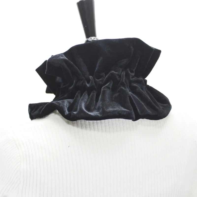 Clown Tulle Ruffled Collar Vintage Neck Ruff Pom Pom Collar Halloween Cosplay Costume Clown Choker
Clown Tulle Ruffled Collar Vintage Neck Ruff Pom Pom Collar Halloween Cosplay Costume Clown Choker