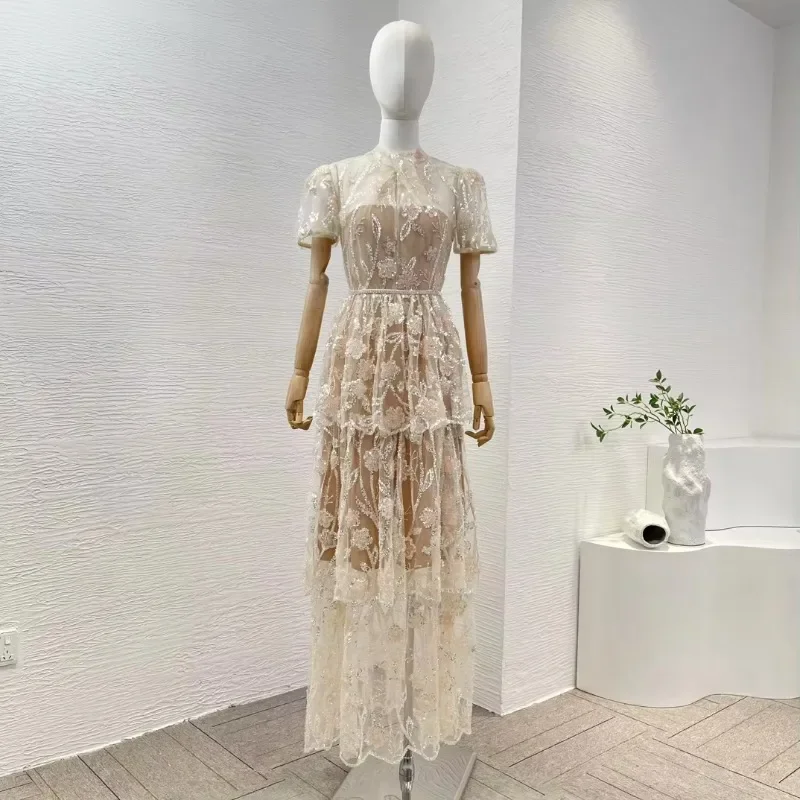 Summer 2024 New Nude Floral Sequined Embroidery Short Sleeve Stand Collar Cascading Elegant Midi Dress
Summer 2024 New Nude Floral Sequined Embroidery Short Sleeve Stand Collar Cascading Elegant Midi Dress