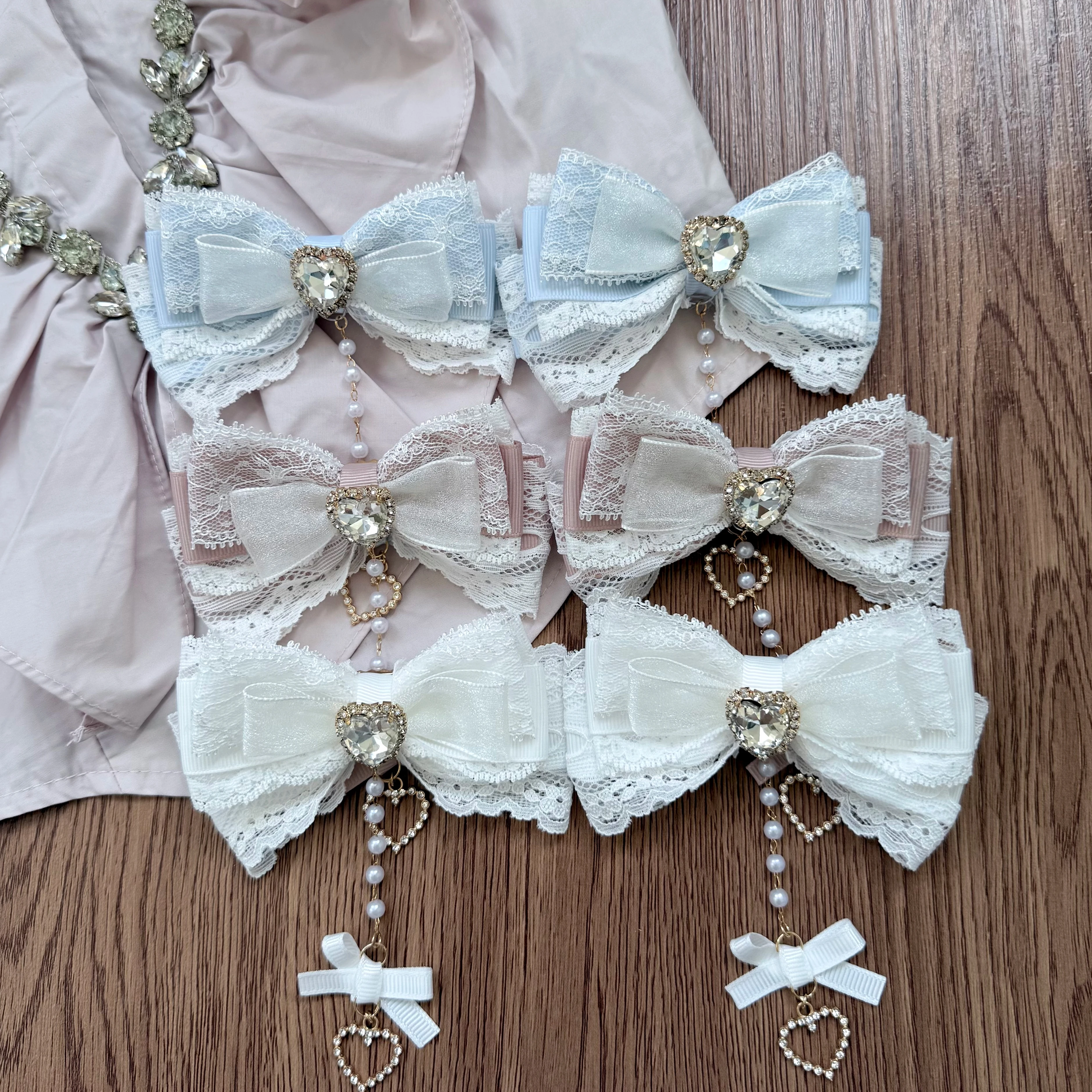Handmade Subculture Mass-produced Lace Double Ponytail Cute Bow Japanese Lady Lei Lei Clear Hairpin
Handmade Subculture Mass-produced Lace Double Ponytail Cute Bow Japanese Lady Lei Lei Clear Hairpin