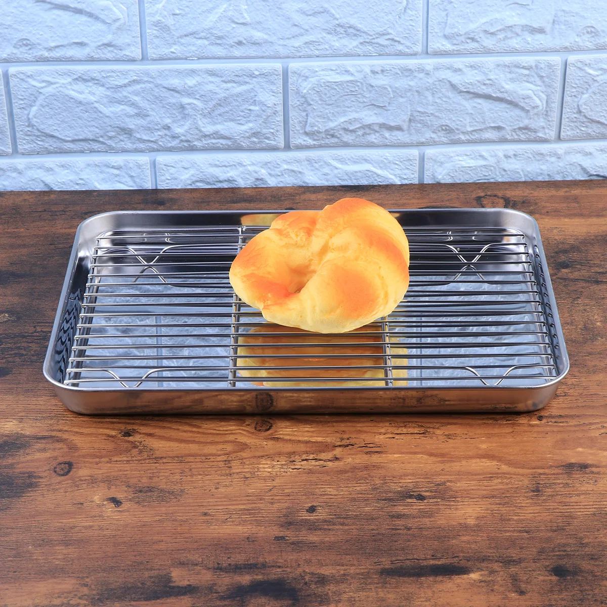 2Pcs Stainless Steel Baking Sheet and Cooling Rack Bakeware Pan Set for Cake Cookie Baking Cake Rack Bakeware Pan
2Pcs Stainless Steel Baking Sheet and Cooling Rack Bakeware Pan Set for Cake Cookie Baking Cake Rack Bakeware Pan