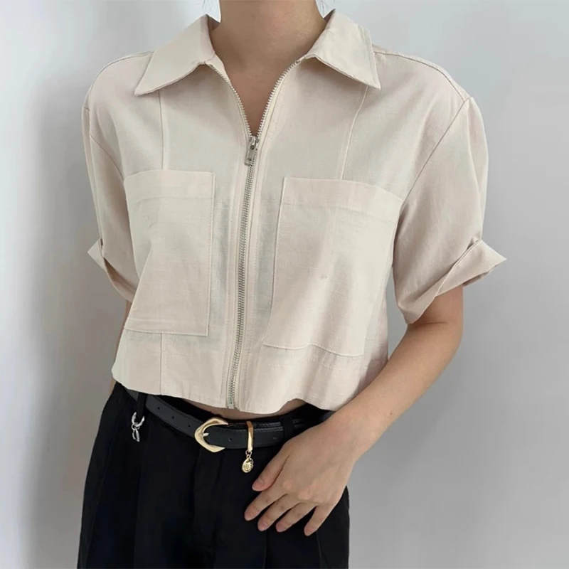 SuperAen 2024 Korean Chic Summer Lapel Collar Double Pocket Loose Thin Cotton Linen Short Sleeved Zippered Shirt
SuperAen 2024 Korean Chic Summer Lapel Collar Double Pocket Loose Thin Cotton Linen Short Sleeved Zippered Shirt