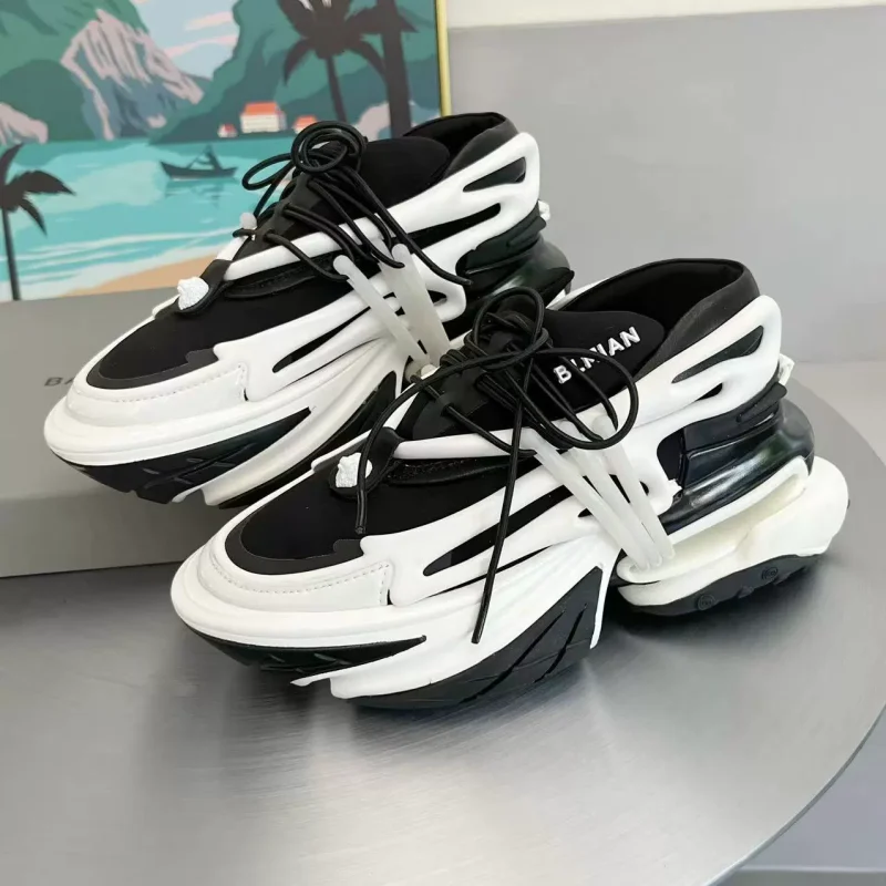 Unisex Thick Sole Platform Casual Shoes Fashion Height Boost Large Size Versatile Runway Outdoor Tennis Sports Sneakers
Unisex Thick Sole Platform Casual Shoes Fashion Height Boost Large Size Versatile Runway Outdoor Tennis Sports Sneakers