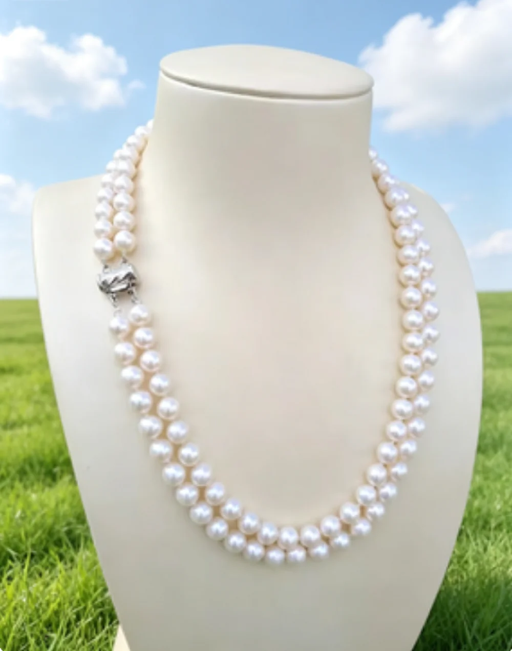 2-row necklace AAAA 8-9mm natural Japanese white pearl necklace 18-20inch; customizable size available
2-row necklace AAAA 8-9mm natural Japanese white pearl necklace 18-20inch; customizable size available