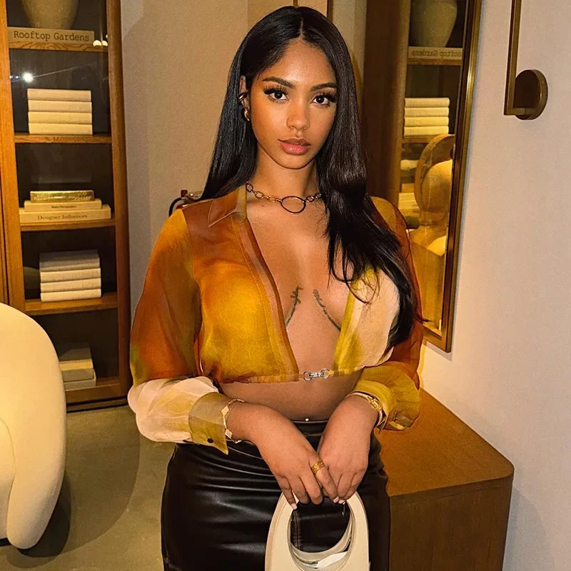 2025 Spring Tie Dye Print Women Shirts Crop Top Turn Down Collar Full Sleeve Metal Buckle Fashion Sexy Streetwear Blouses
2025 Spring Tie Dye Print Women Shirts Crop Top Turn Down Collar Full Sleeve Metal Buckle Fashion Sexy Streetwear Blouses