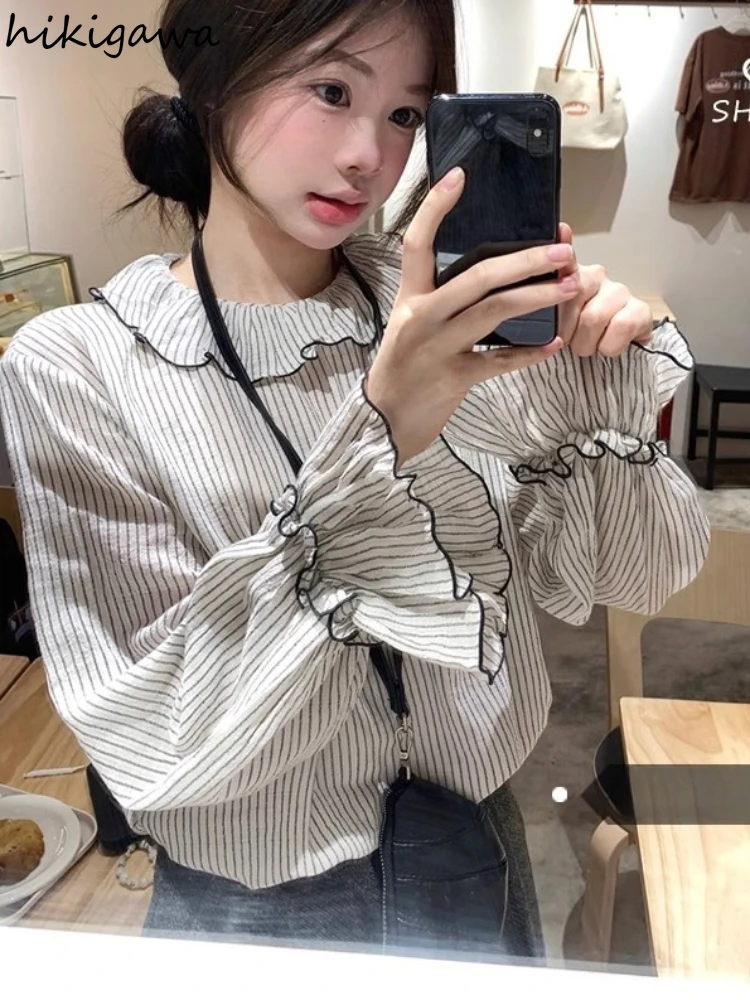 2025 Blusas Mujer De Moda O-neck Striped Blouses Women's Clothing Flare Sleeve Vintage Tops Fashion Summer Sweet Blouse Shirts
2025 Blusas Mujer De Moda O-neck Striped Blouses Women's Clothing Flare Sleeve Vintage Tops Fashion Summer Sweet Blouse Shirts