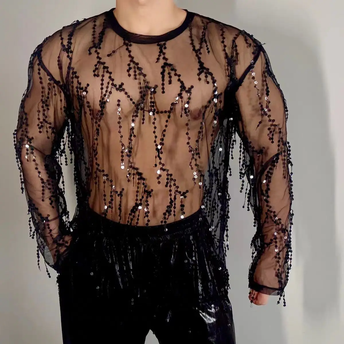 Men's Sequin Tassel Long Sleeve Breathable Sports Fitness GYM Training Retro T-shirt Underwear Stage show Performance Wear
Men's Sequin Tassel Long Sleeve Breathable Sports Fitness GYM Training Retro T-shirt Underwear Stage show Performance Wear
