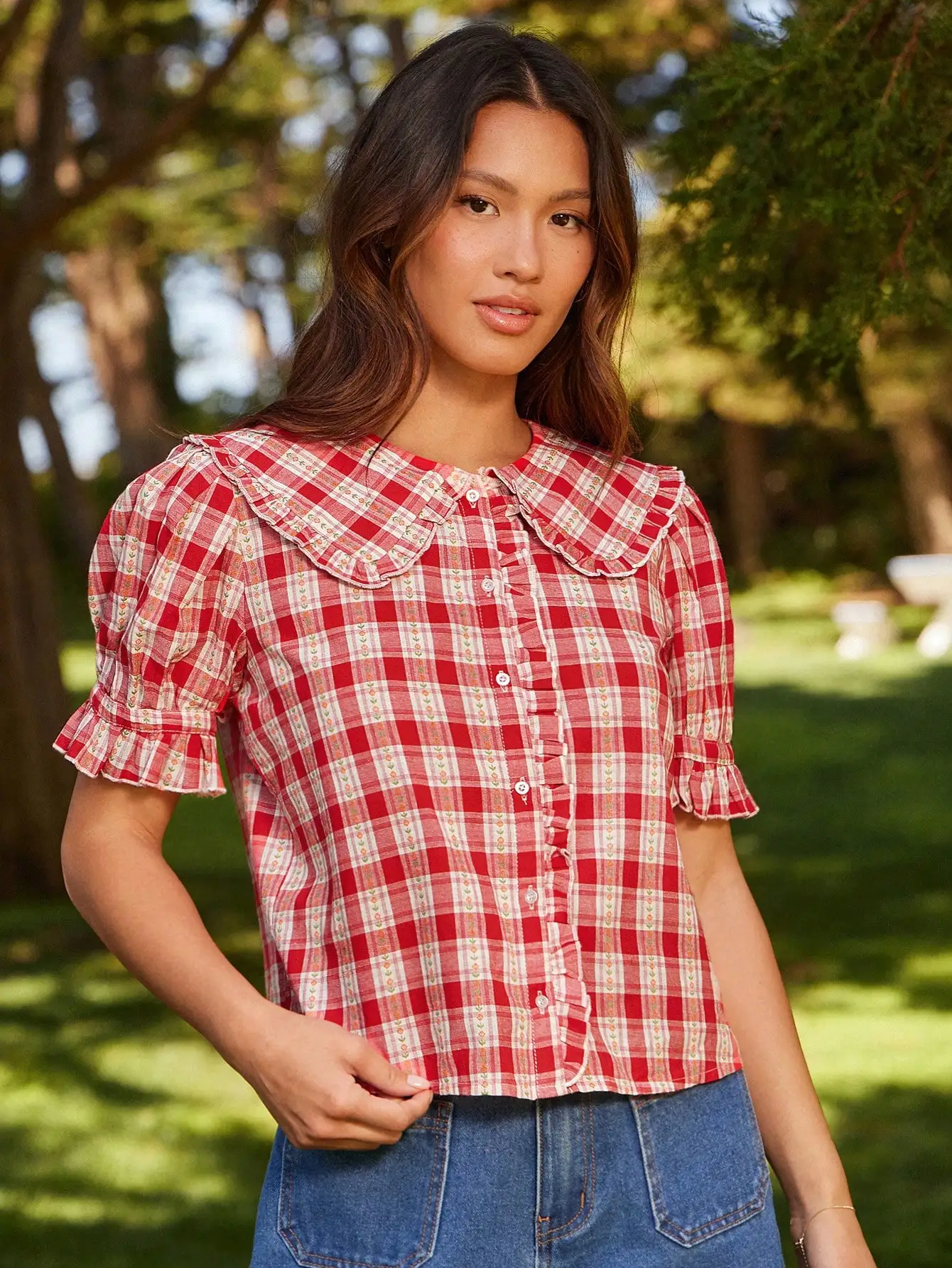 Красная блузка в клетку с рюшами на воротнике, пышными рукавами и пуговицами, повседневный топ в стиле бохо
Красная блузка в клетку с рюшами на воротнике, пышными рукавами и пуговицами, повседневный топ в стиле бохо