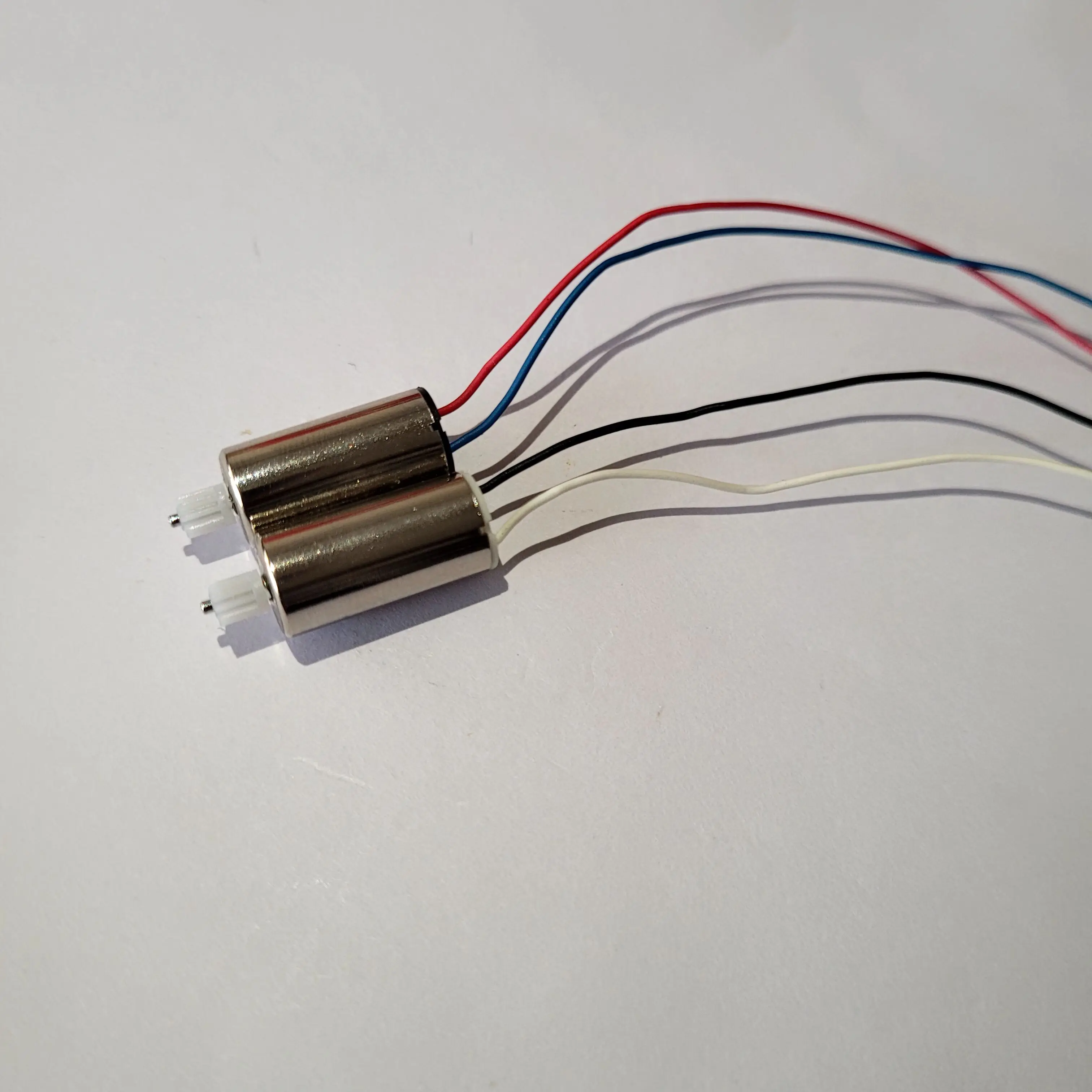 2PCS Motor Engine For Syma X5SW X5SC RC Drone Motor Spare Part CW CCW Motor DIY Replacement Accessory
2PCS Motor Engine For Syma X5SW X5SC RC Drone Motor Spare Part CW CCW Motor DIY Replacement Accessory