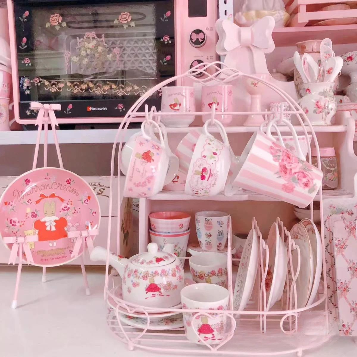 European Creative Love Storage Rack Water Cup Hanger Plate Pot Hanger Coffee Rack Iron Plate Storage Rack
European Creative Love Storage Rack Water Cup Hanger Plate Pot Hanger Coffee Rack Iron Plate Storage Rack