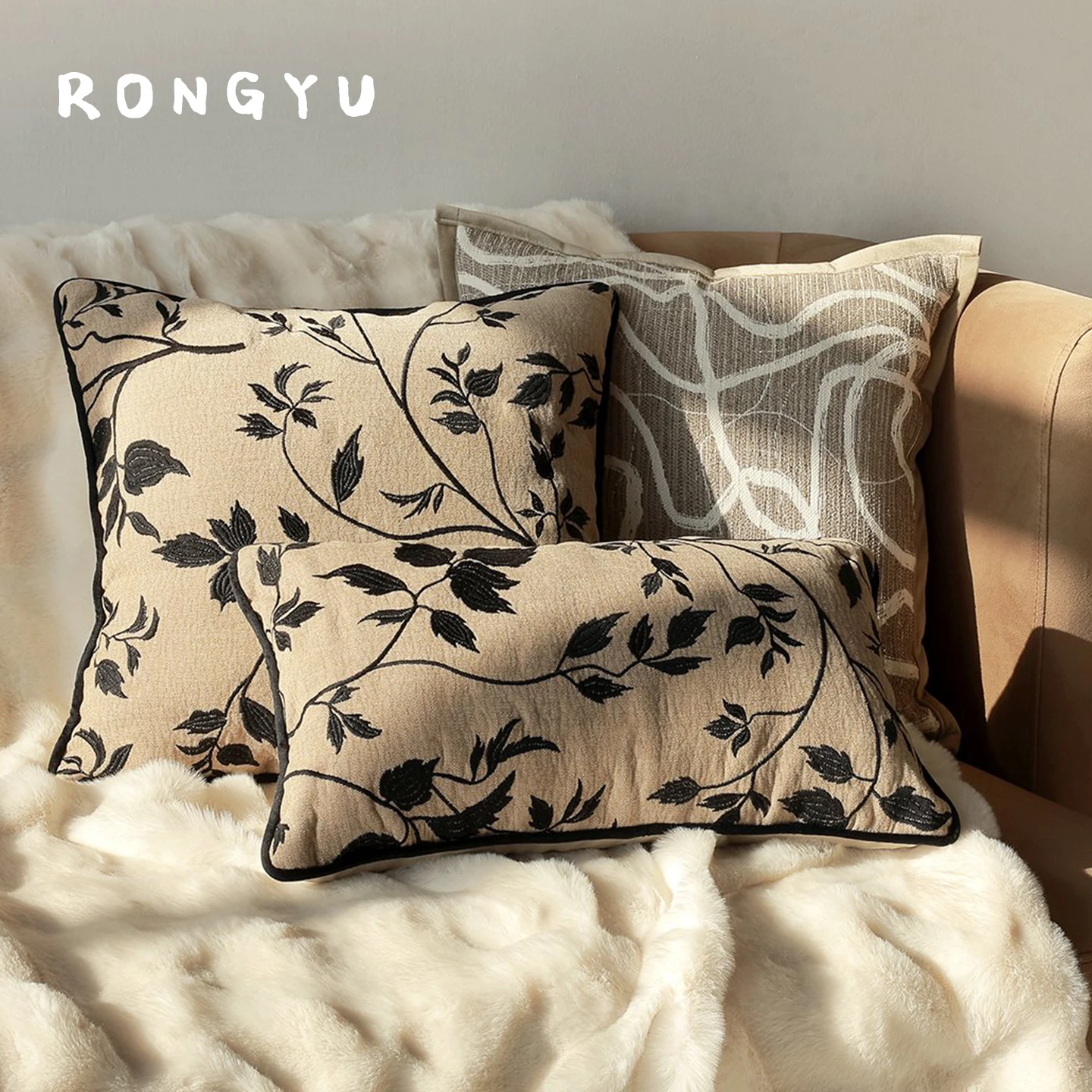 Elegant Leaf Embroidered Pillowcase Luxury Sofa Living Room Square Cushion Cover Non-Core Detachable Washable Polyester Fiber
Elegant Leaf Embroidered Pillowcase Luxury Sofa Living Room Square Cushion Cover Non-Core Detachable Washable Polyester Fiber