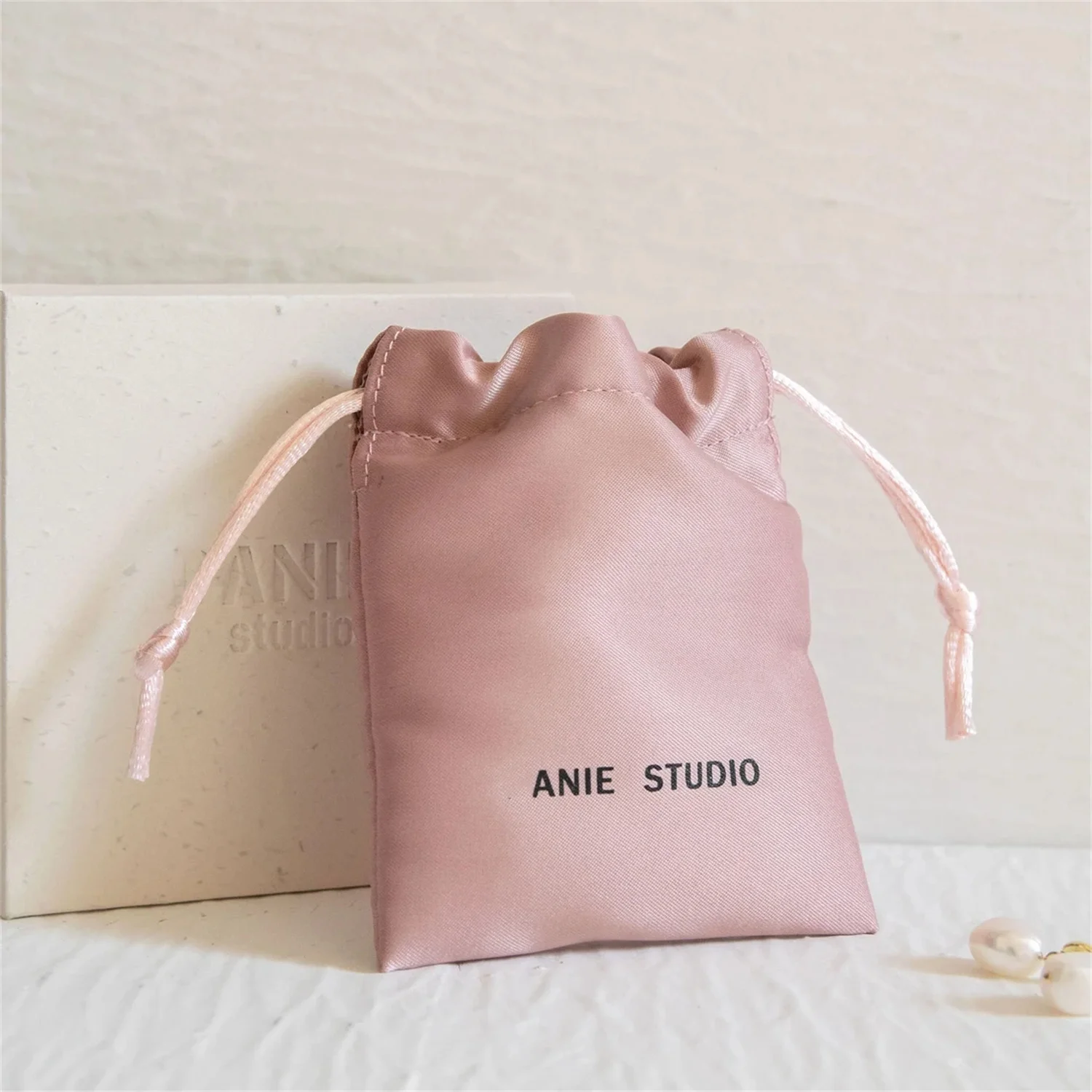 50pcs custom jewelry bag jewelry gift pouch personalized packaging storage bag dark pink satin drawstring bag necklace pouch
50pcs custom jewelry bag jewelry gift pouch personalized packaging storage bag dark pink satin drawstring bag necklace pouch