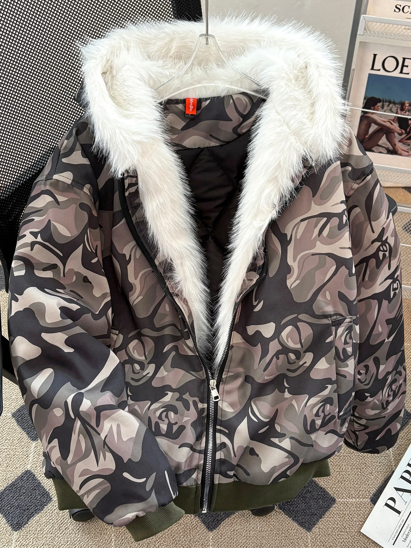Winter Camouflage Hooded Thiened Retro American Sports Warmth Youth Loose Cotton Jaet Men's Fur Collar Cotton Outerwear
Winter Camouflage Hooded Thiened Retro American Sports Warmth Youth Loose Cotton Jaet Men's Fur Collar Cotton Outerwear